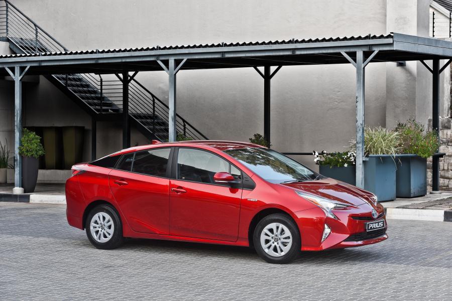  Toyota Prius 2016 года  (ZA) (фото 14 из 30)